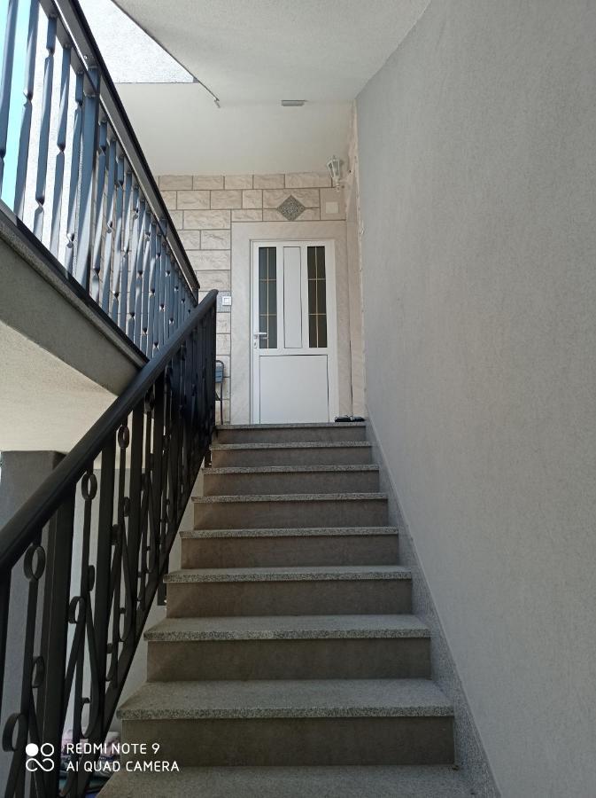 Simb Apartment Сплит Екстериор снимка